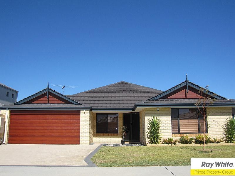 21 Driftwood Way, Beechboro WA 6063