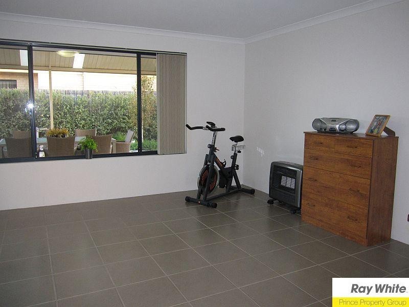 21 Driftwood Way, Beechboro WA 6063