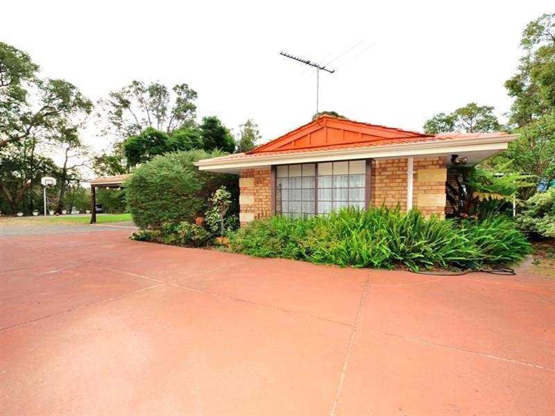 1 Lindsay Place, Glen Forrest WA 6071