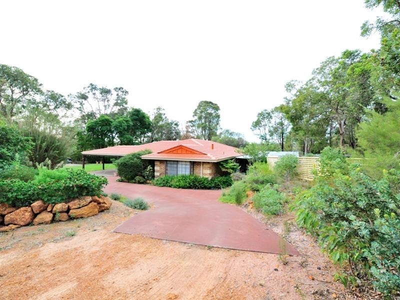 1 Lindsay Place, Glen Forrest WA 6071