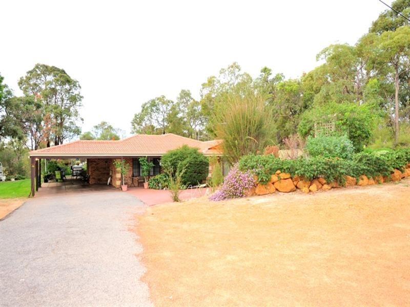 1 Lindsay Place, Glen Forrest WA 6071