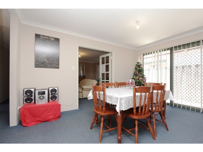 2 Moyle Way, Henley Brook WA 6055