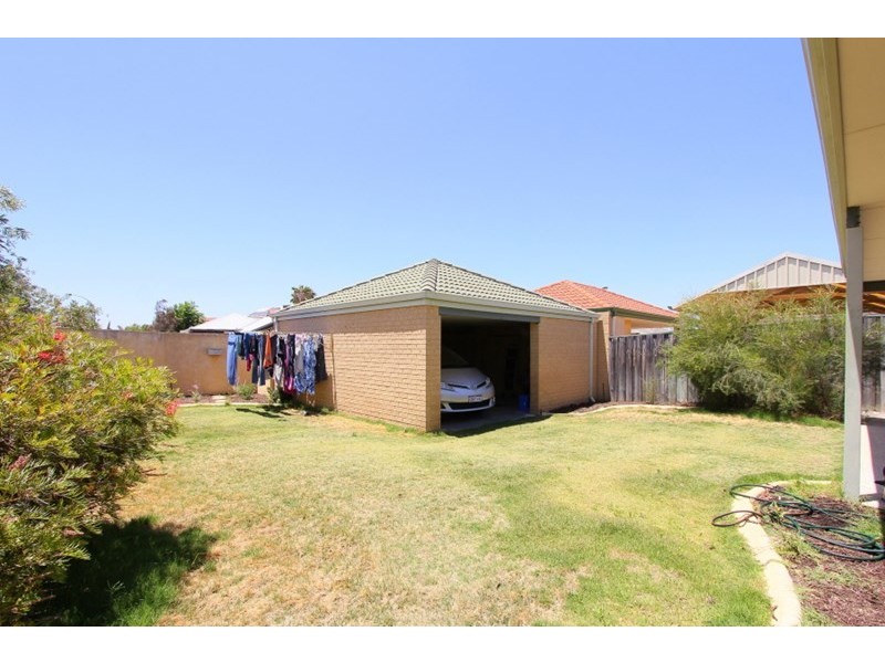 2 Moyle Way, Henley Brook WA 6055