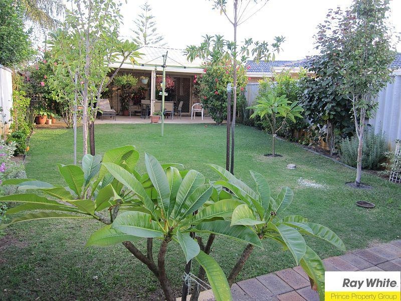 11b Phillips Court, Kiara WA 6054