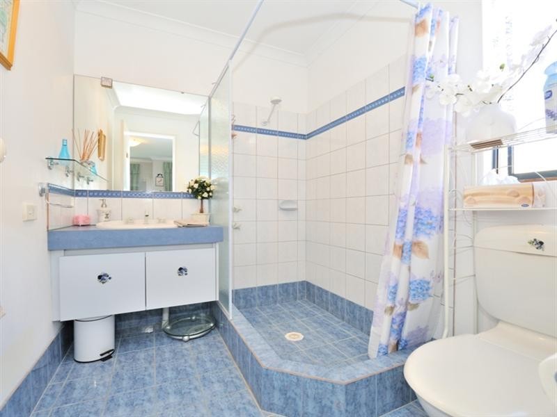 2 Rainbow Cresc, Beechboro WA 6063