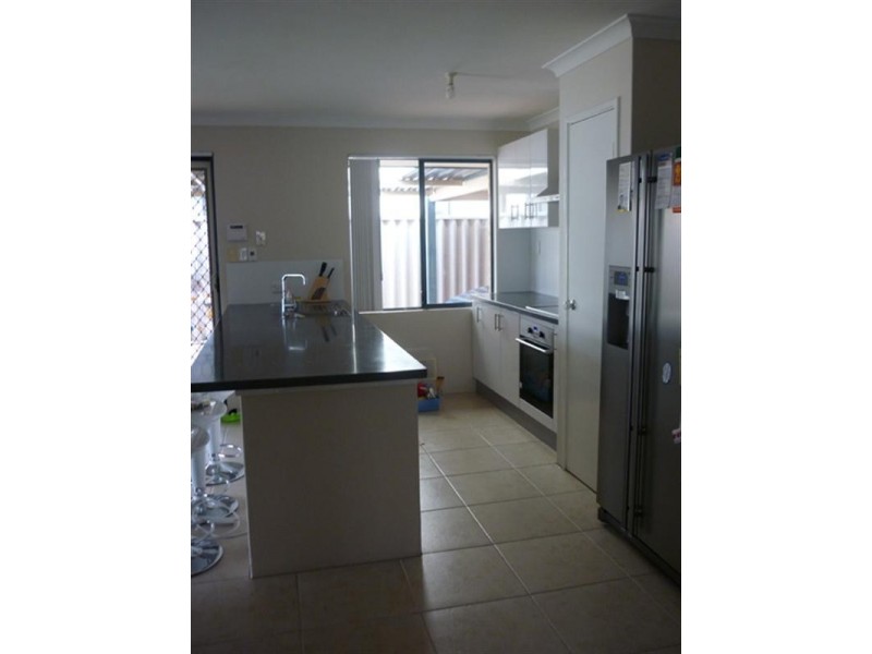 37 Albatross Loop, Beechboro WA 6063