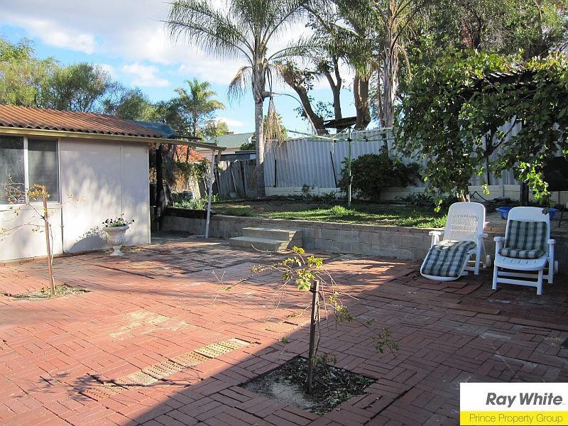 3 Gaunt Street, Eden Hill WA 6054