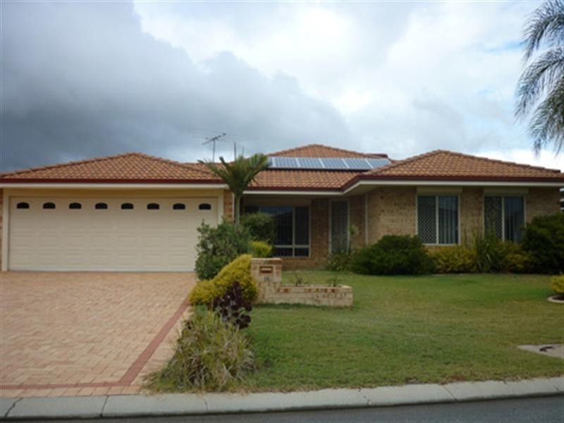 16 Napa Court, Caversham WA 6055