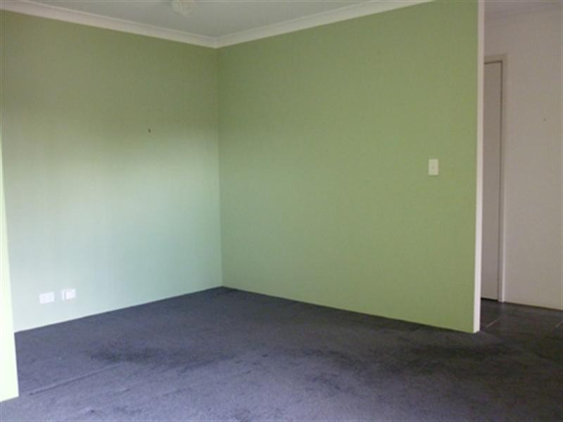 16 Napa Court, Caversham WA 6055