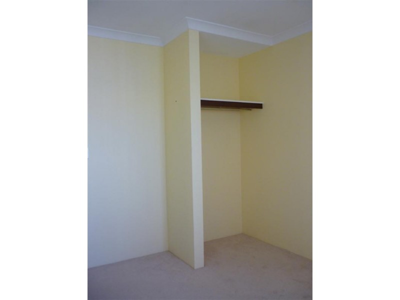 16 Napa Court, Caversham WA 6055