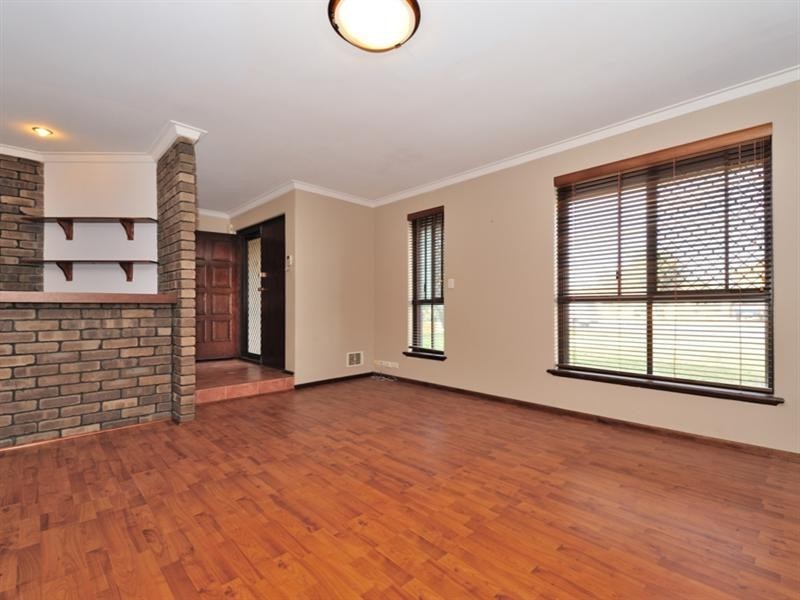 55 Northmoor Road, Eden Hill WA 6054