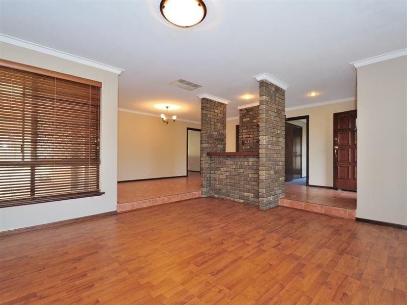 55 Northmoor Road, Eden Hill WA 6054