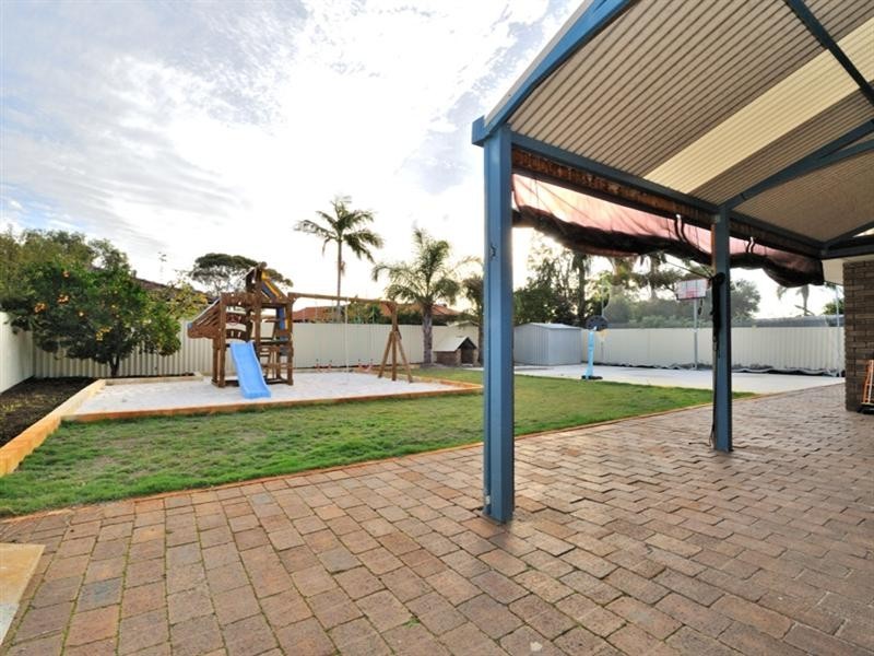 55 Northmoor Road, Eden Hill WA 6054