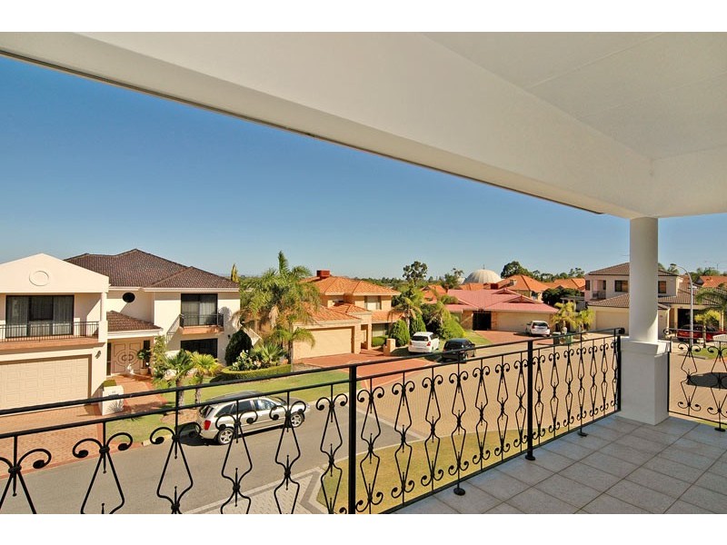 10 Cossington Court, Dianella WA 6059