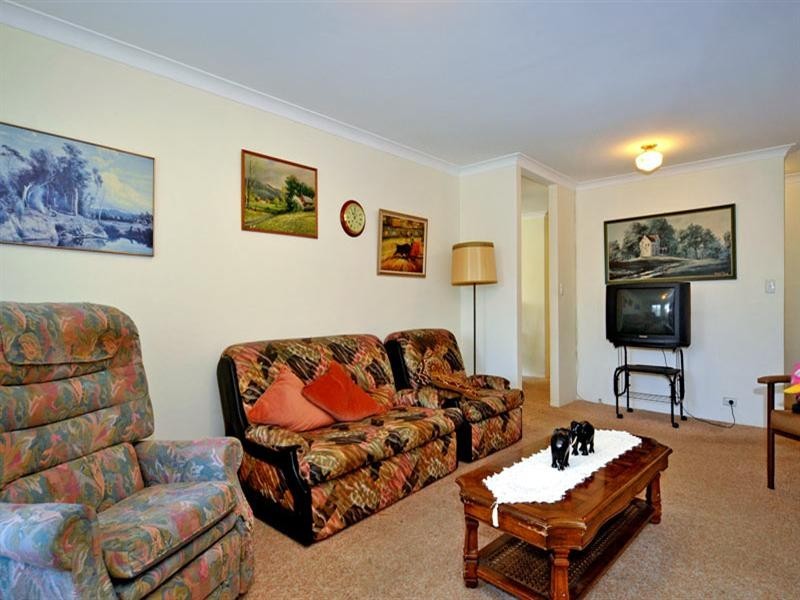 1/96 Railway Parade, Bayswater WA 6053