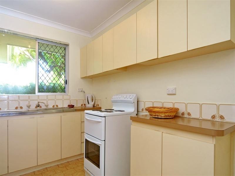 1/96 Railway Parade, Bayswater WA 6053