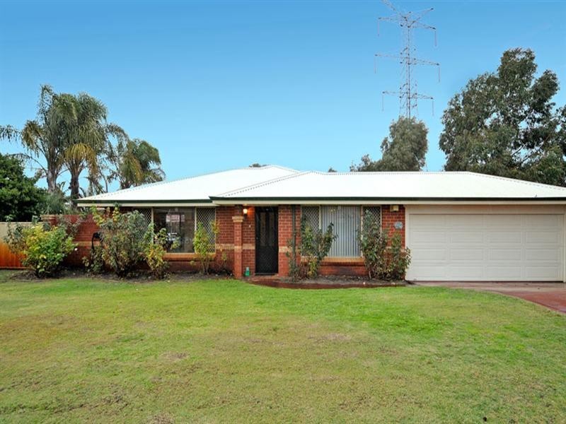 2 Elbrus Way, Caversham WA 6055