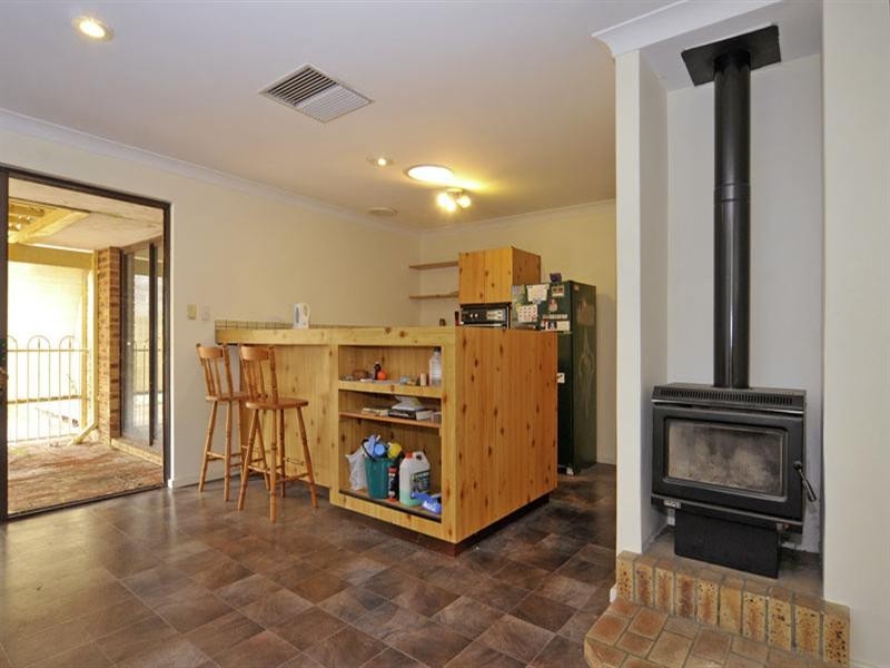 6 Gillam Way, Beechboro WA 6063