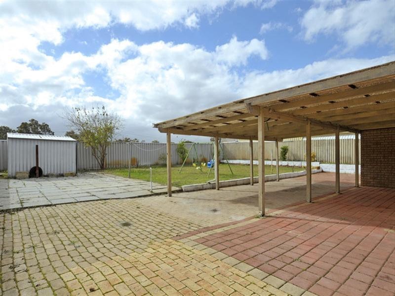 63 Kingfisher Avenue, Ballajura WA 6066