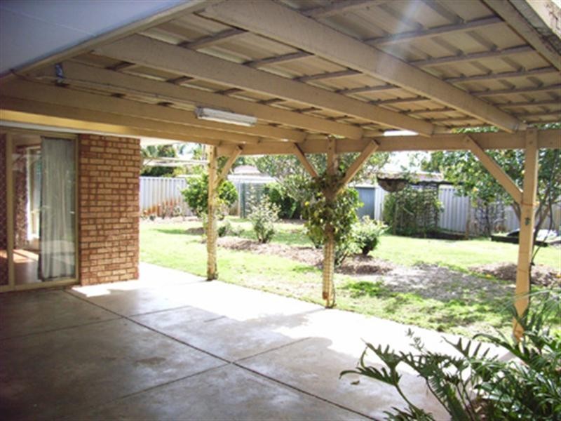 18 Amazon Drive, Beechboro WA 6063