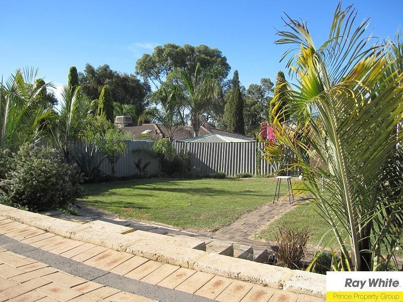 8 Stent Street, Beechboro WA 6063