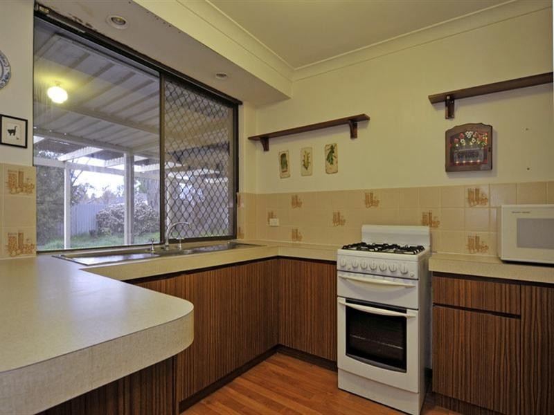 48 Gibson Way, Beechboro WA 6063
