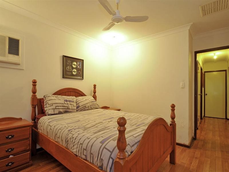 48 Gibson Way, Beechboro WA 6063