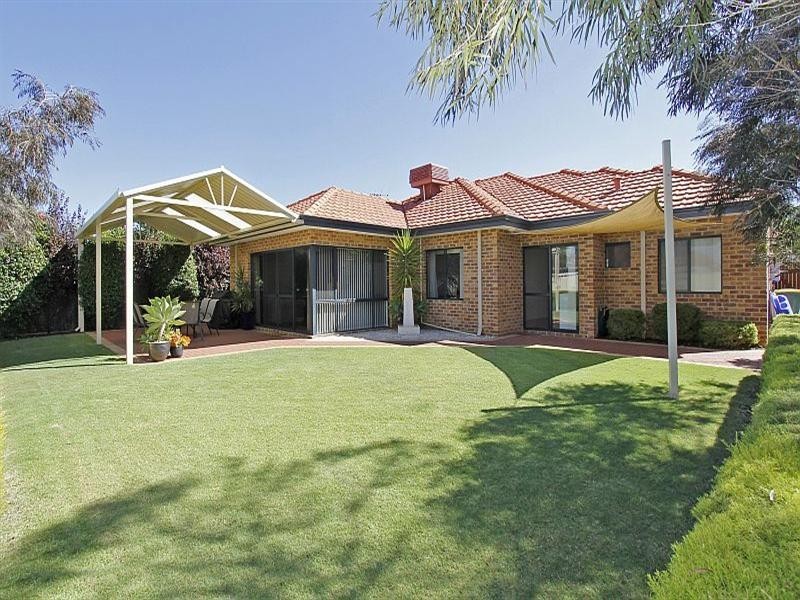 11B Claughton Way, Bassendean WA 6054