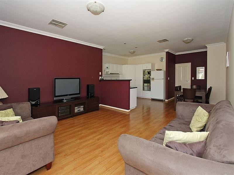 11B Claughton Way, Bassendean WA 6054