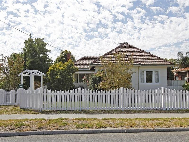 70 Anzac Terrace, Bassendean WA 6054