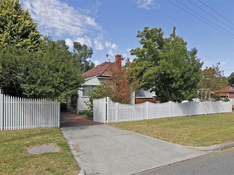 70 Anzac Terrace, Bassendean WA 6054