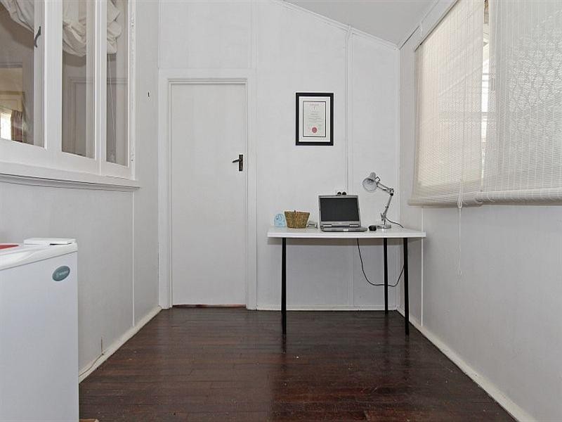 70 Anzac Terrace, Bassendean WA 6054