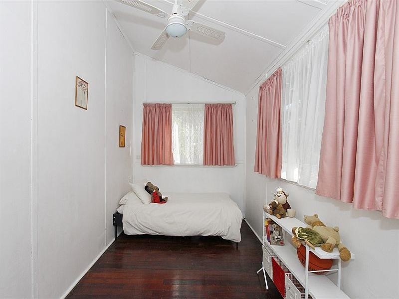 70 Anzac Terrace, Bassendean WA 6054