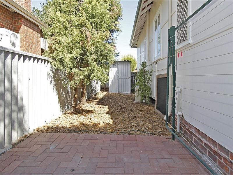 70 Anzac Terrace, Bassendean WA 6054