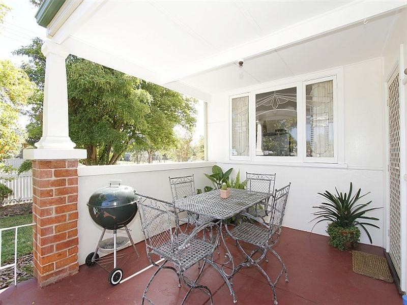 70 Anzac Terrace, Bassendean WA 6054