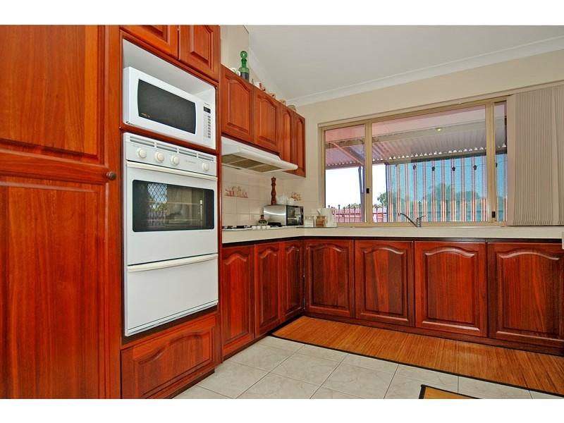 1 Bowood Cove, Kiara WA 6054