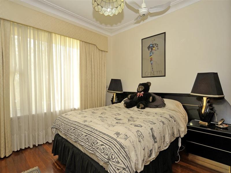 160 Collier Road, Embleton WA 6062