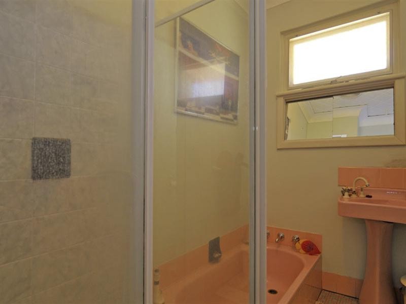 160 Collier Road, Embleton WA 6062