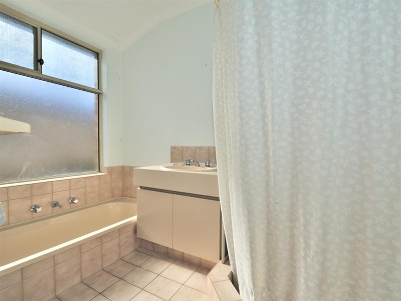 10 Waterhall Road, South Guildford WA 6055