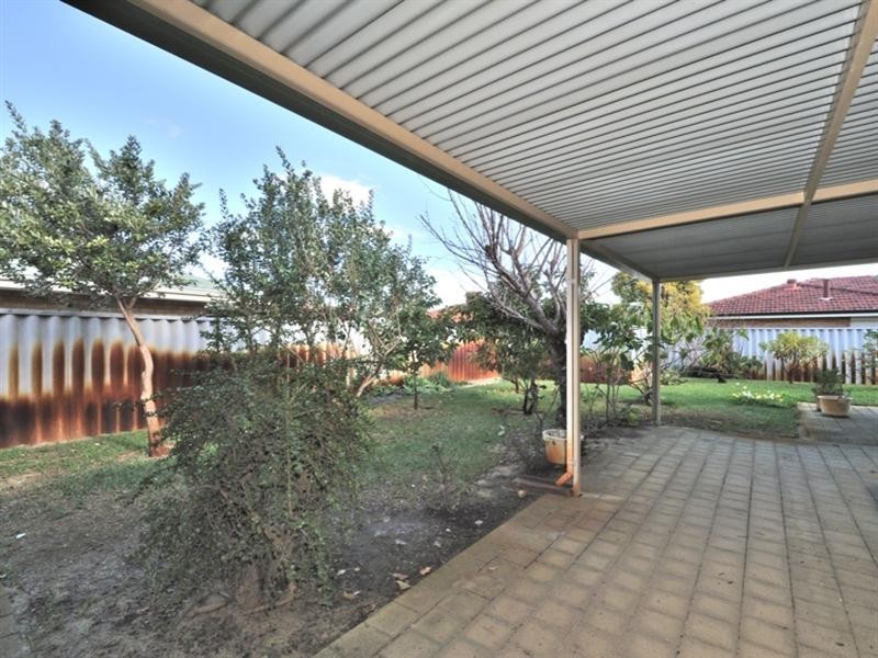 10 Waterhall Road, South Guildford WA 6055