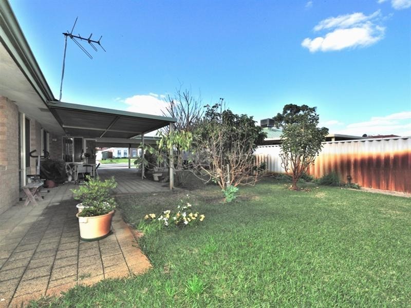10 Waterhall Road, South Guildford WA 6055