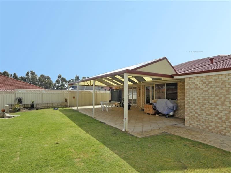 37 Rainbow Crescent, Beechboro WA 6063