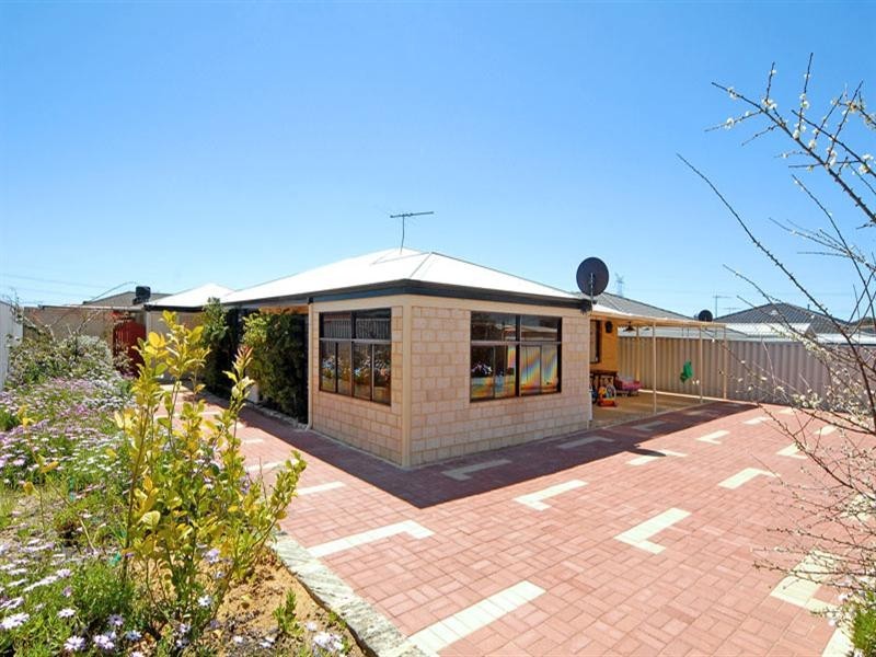 333 Bennett Springs Drive, Beechboro WA 6063