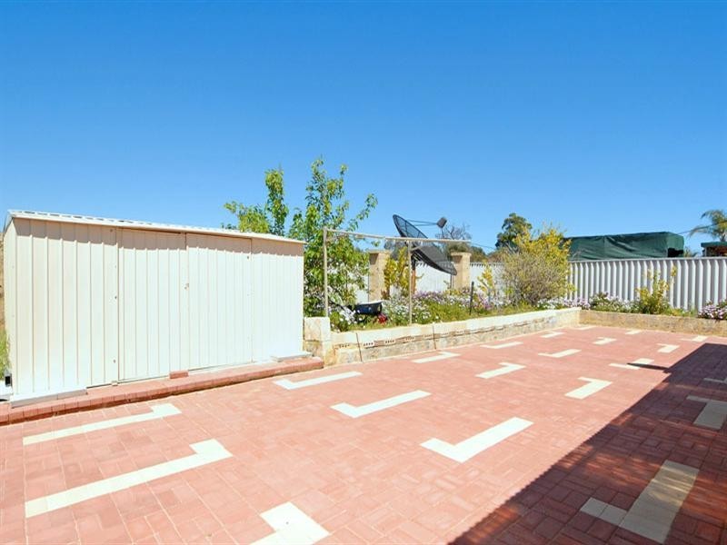 333 Bennett Springs Drive, Beechboro WA 6063