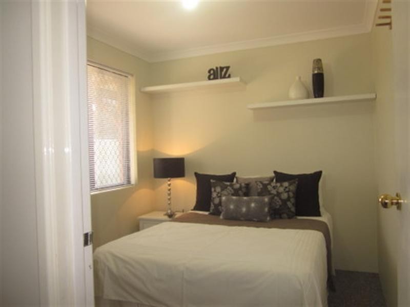 7 Pinewood Place, Beechboro WA 6063