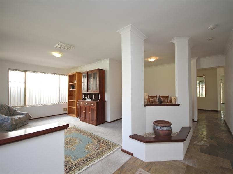 3 Willow Place, Beechboro WA 6063