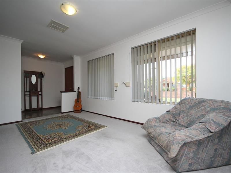 3 Willow Place, Beechboro WA 6063