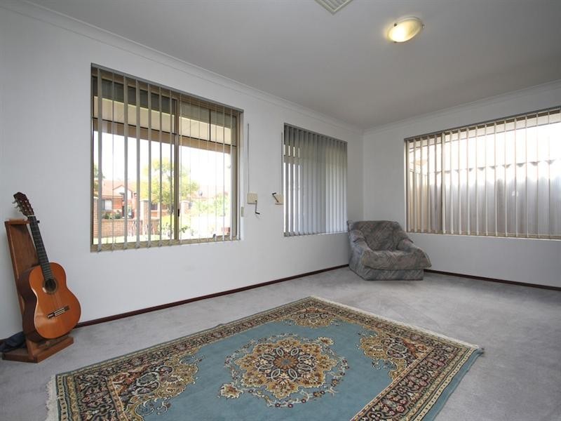 3 Willow Place, Beechboro WA 6063