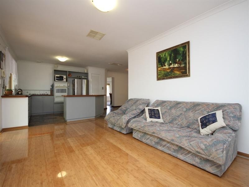 3 Willow Place, Beechboro WA 6063