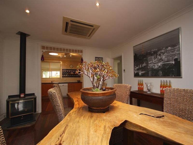 13 Arbon Way, Lockridge WA 6054